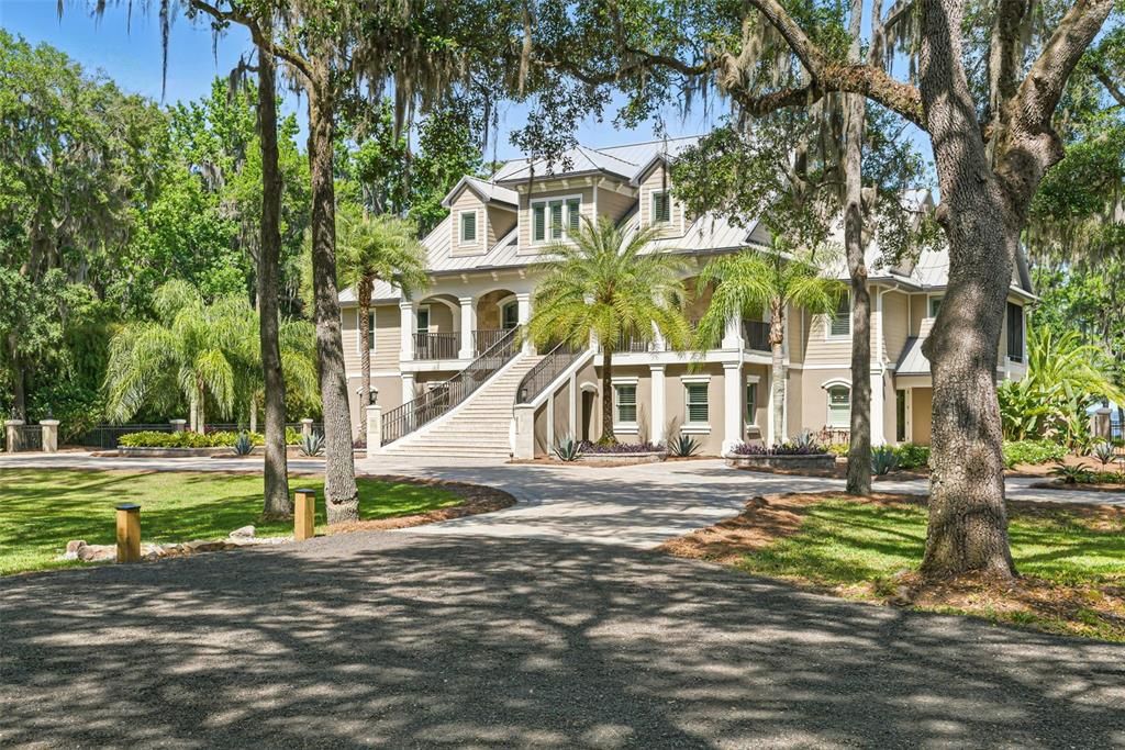 待售: $3,880,000 (6 贝兹, 5 浴室, 6780 平方英尺)