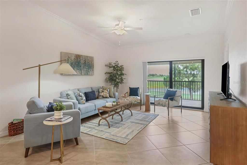 Active With Contract: $1,800 (2 beds, 2 baths, 1329 Square Feet)