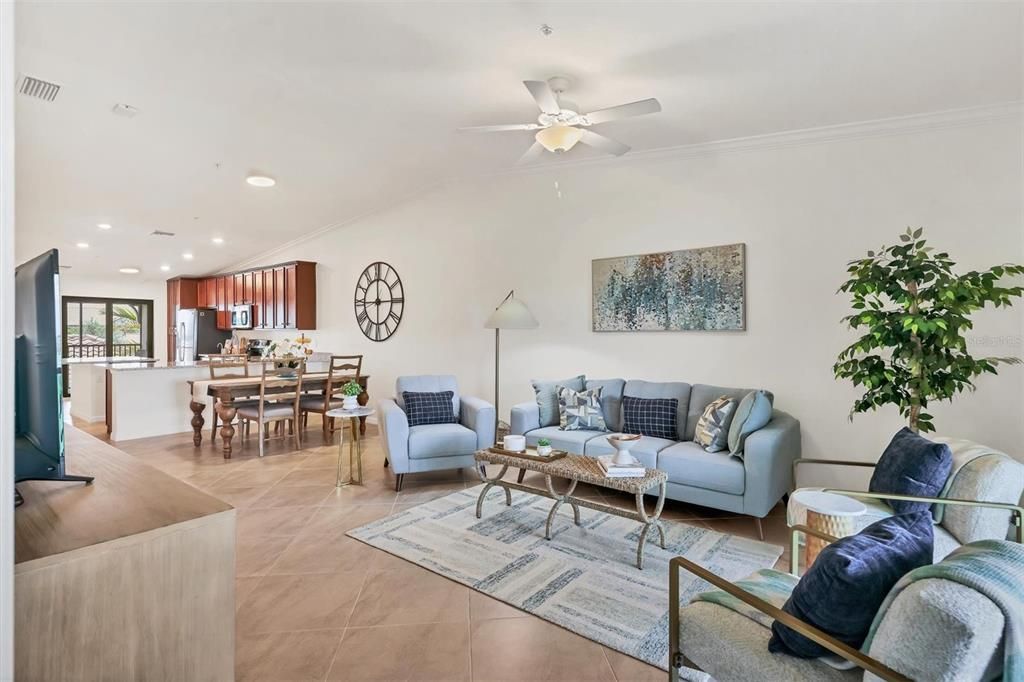 Active With Contract: $1,800 (2 beds, 2 baths, 1329 Square Feet)