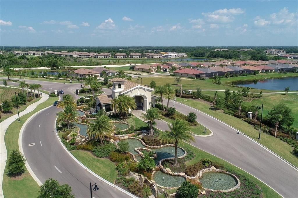 Active With Contract: $1,800 (2 beds, 2 baths, 1329 Square Feet)