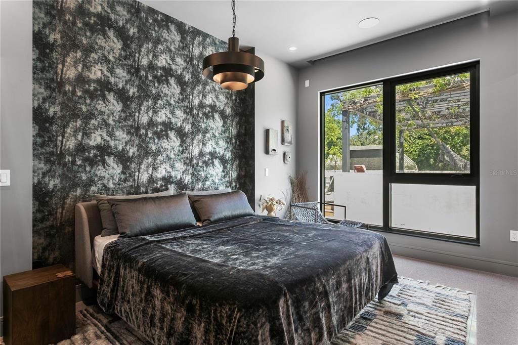 For Sale: $8,500,000 (3 beds, 3 baths, 5264 Square Feet)