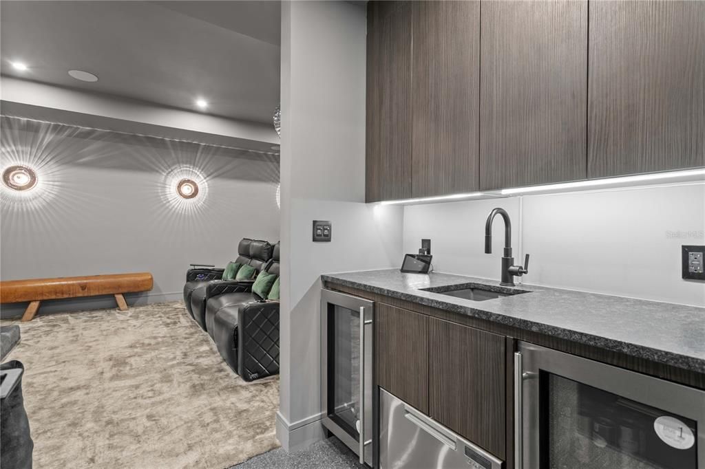 For Sale: $8,500,000 (3 beds, 3 baths, 5264 Square Feet)