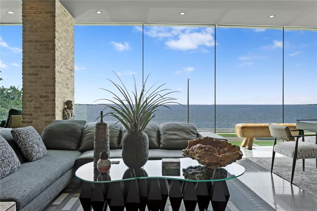 For Sale: $8,500,000 (3 beds, 3 baths, 5264 Square Feet)