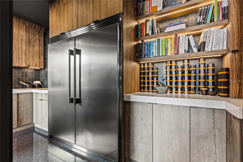 For Sale: $8,500,000 (3 beds, 3 baths, 5264 Square Feet)