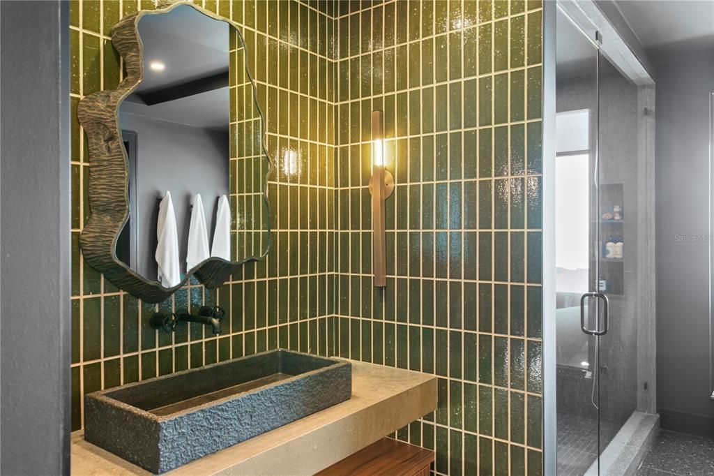 For Sale: $8,500,000 (3 beds, 3 baths, 5264 Square Feet)