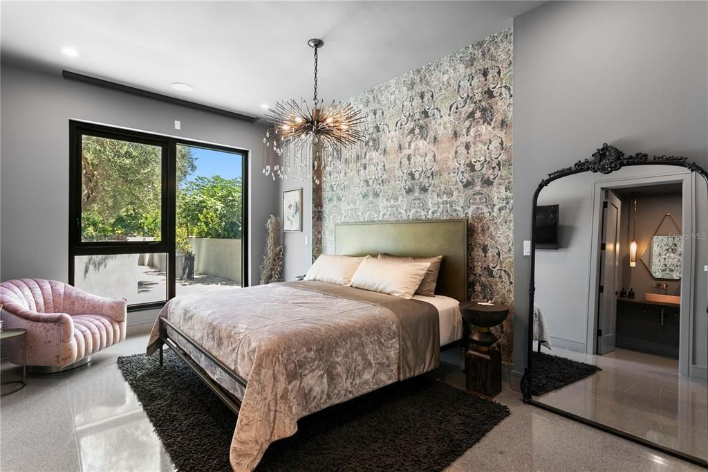 For Sale: $8,500,000 (3 beds, 3 baths, 5264 Square Feet)