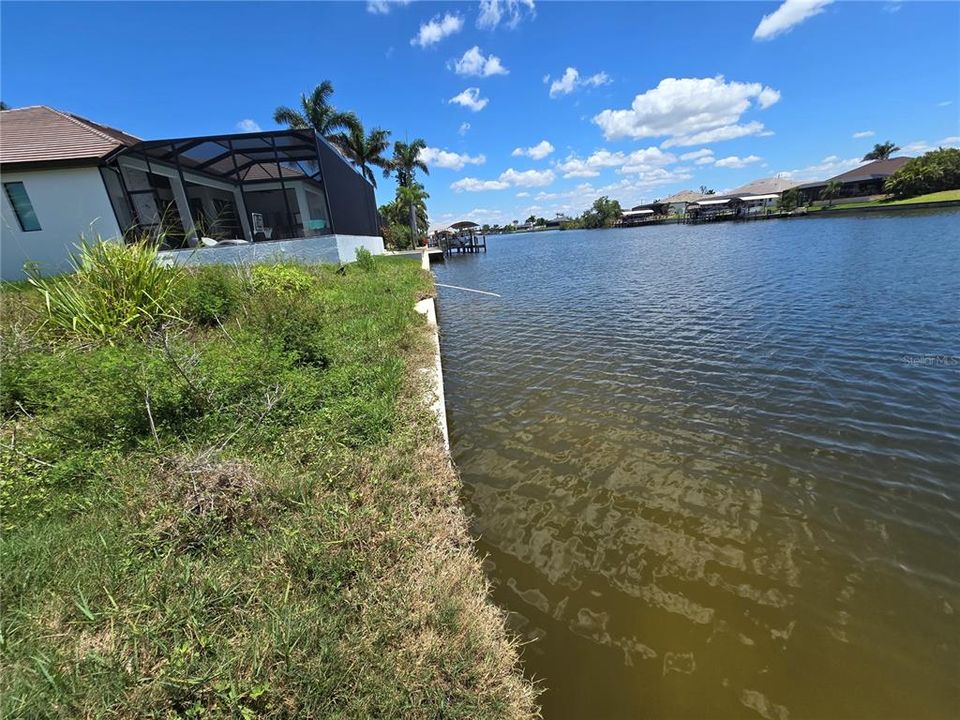 合同活跃: $244,900 (0.23 acres)