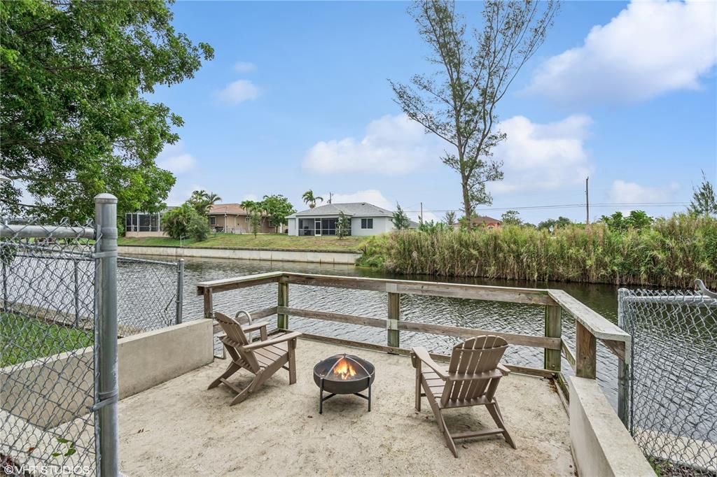 For Sale: $549,998 (3 beds, 2 baths, 2481 Square Feet)