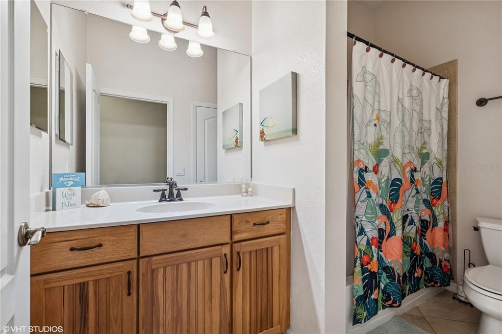 For Sale: $549,998 (3 beds, 2 baths, 2481 Square Feet)