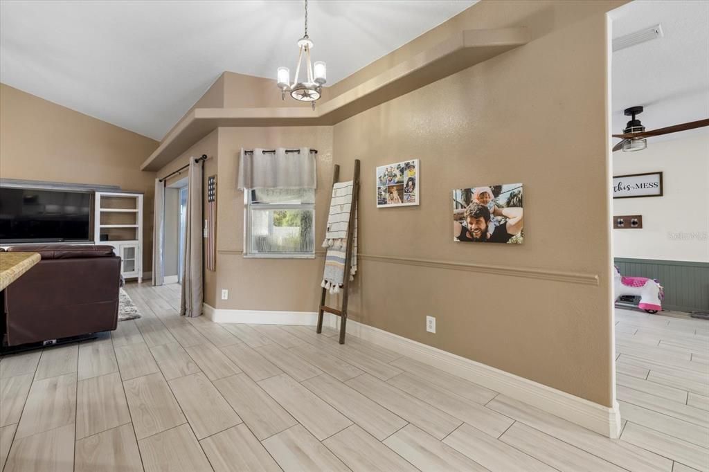 For Sale: $685,000 (2 beds, 2 baths, 2130 Square Feet)