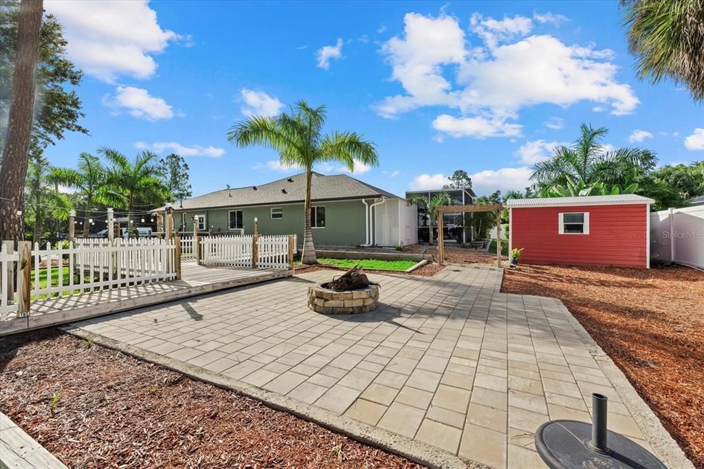 For Sale: $685,000 (2 beds, 2 baths, 2130 Square Feet)