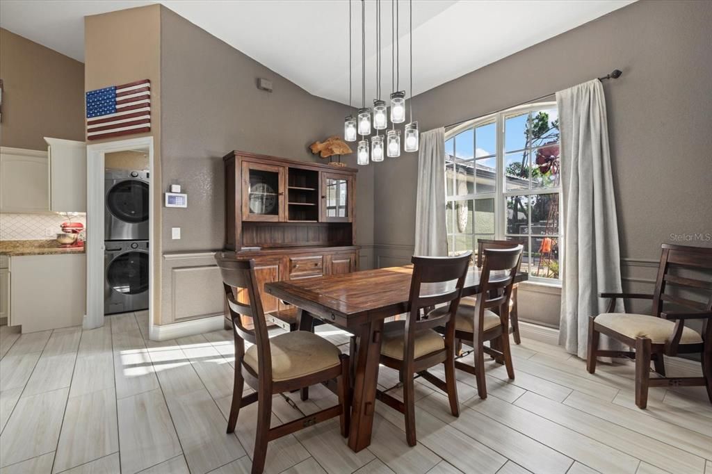 For Sale: $685,000 (2 beds, 2 baths, 2130 Square Feet)