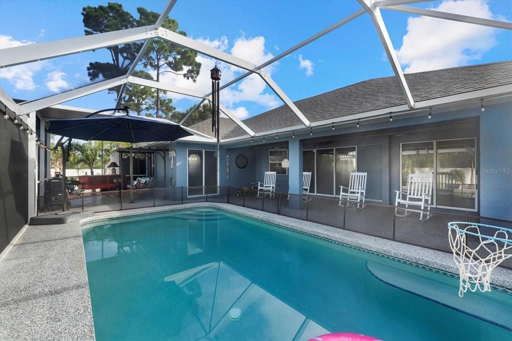 For Sale: $685,000 (2 beds, 2 baths, 2130 Square Feet)