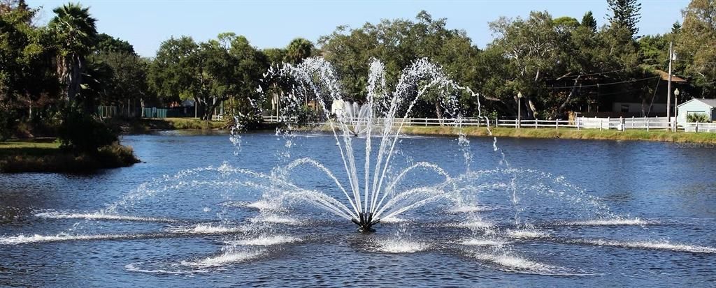 На продажу: $380,000 (2 спален, 2 ванн, 1250 Квадратных фут)