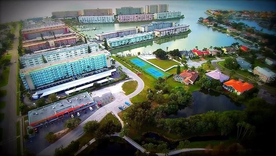 На продажу: $380,000 (2 спален, 2 ванн, 1250 Квадратных фут)