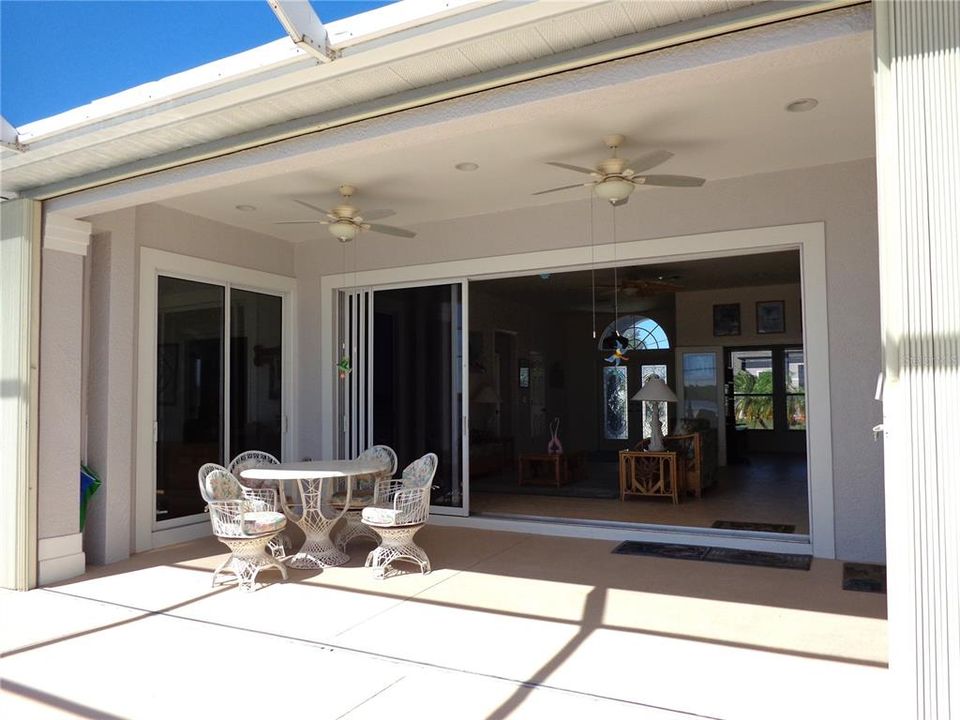 待售: $799,900 (3 贝兹, 2 浴室, 2567 平方英尺)