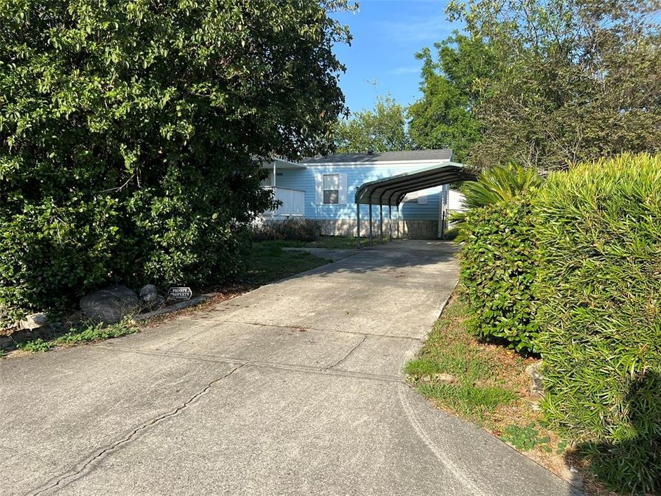 For Sale: $169,900 (3 beds, 2 baths, 1216 Square Feet)