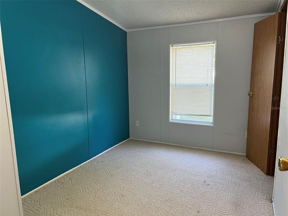 For Sale: $169,900 (3 beds, 2 baths, 1216 Square Feet)