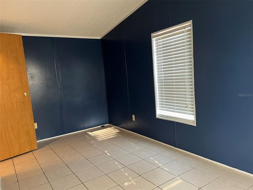 For Sale: $169,900 (3 beds, 2 baths, 1216 Square Feet)