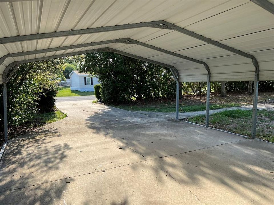 For Sale: $169,900 (3 beds, 2 baths, 1216 Square Feet)