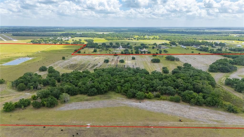 En Venta: $4,952,500 (233.00 acres)