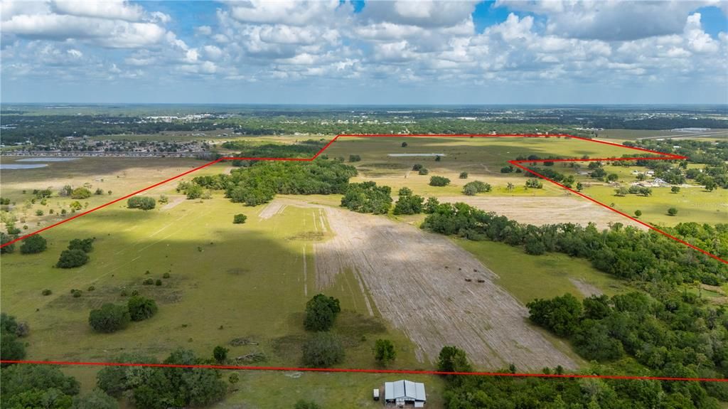 En Venta: $4,952,500 (233.00 acres)