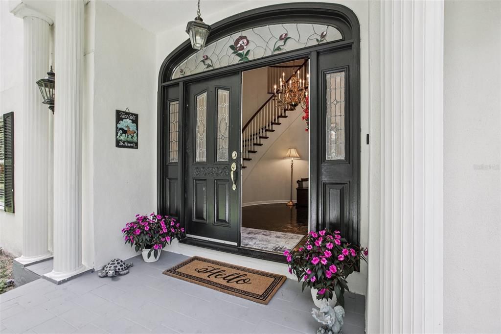 Activo con contrato: $989,000 (5 camas, 5 baños, 4983 Pies cuadrados)