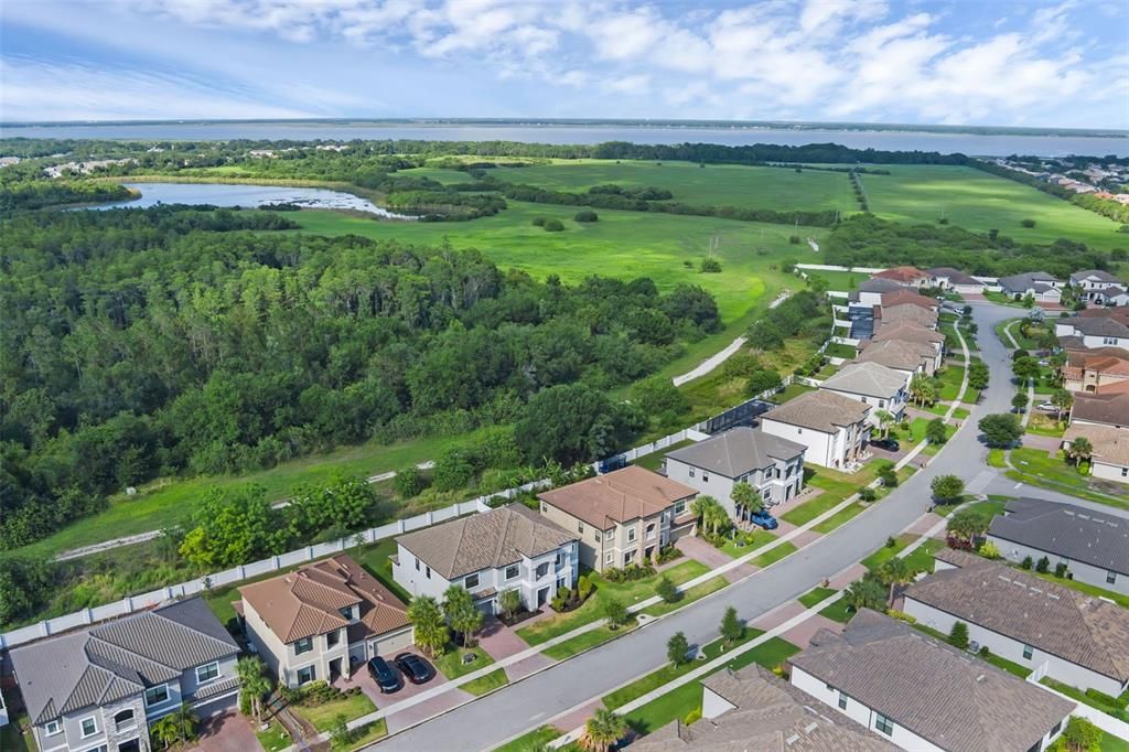 На продажу: $743,900 (5 спален, 3 ванн, 4232 Квадратных фут)