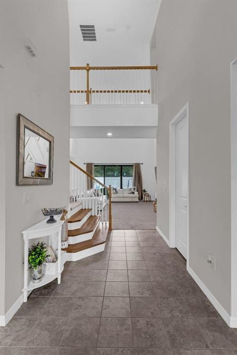 На продажу: $743,900 (5 спален, 3 ванн, 4232 Квадратных фут)