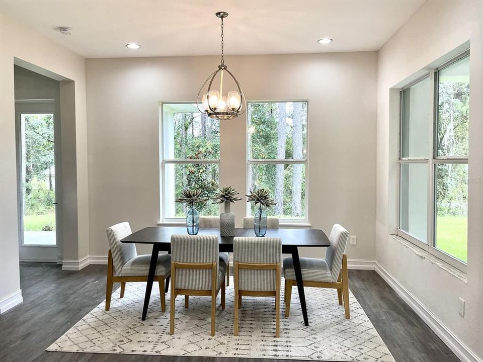 For Sale: $594,000 (3 beds, 3 baths, 2667 Square Feet)