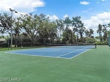 For Rent: $2,550 (3 beds, 2 baths, 2072 Square Feet)