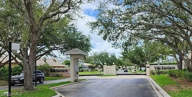 For Rent: $2,550 (3 beds, 2 baths, 2072 Square Feet)