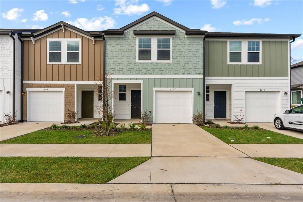 Недавно продано: $241,000 (3 спален, 2 ванн, 1386 Квадратных фут)