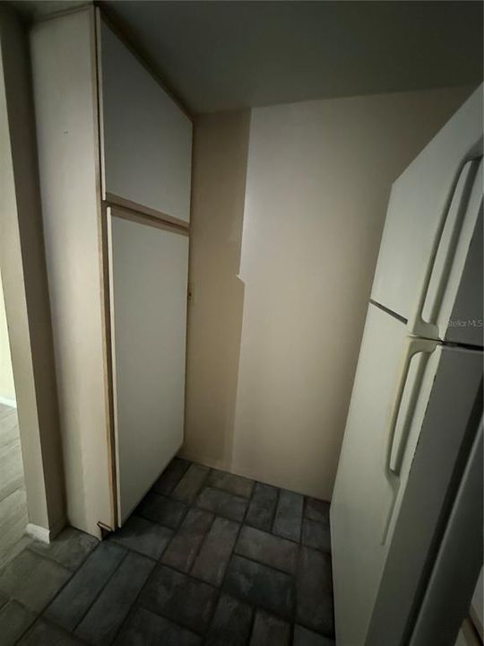 Active With Contract: $1,025 (1 beds, 1 baths, 625 Square Feet)