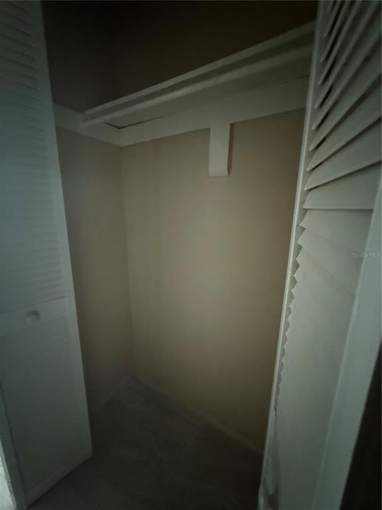 Active With Contract: $1,025 (1 beds, 1 baths, 625 Square Feet)