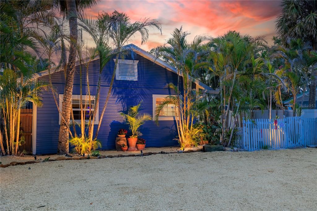 На продажу: $1,595,000 (0 спален, 0 ванн, 1250 Квадратных фут)