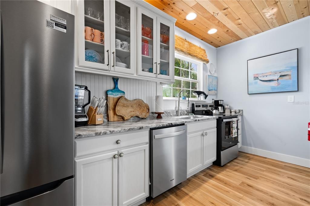 На продажу: $1,595,000 (0 спален, 0 ванн, 1250 Квадратных фут)