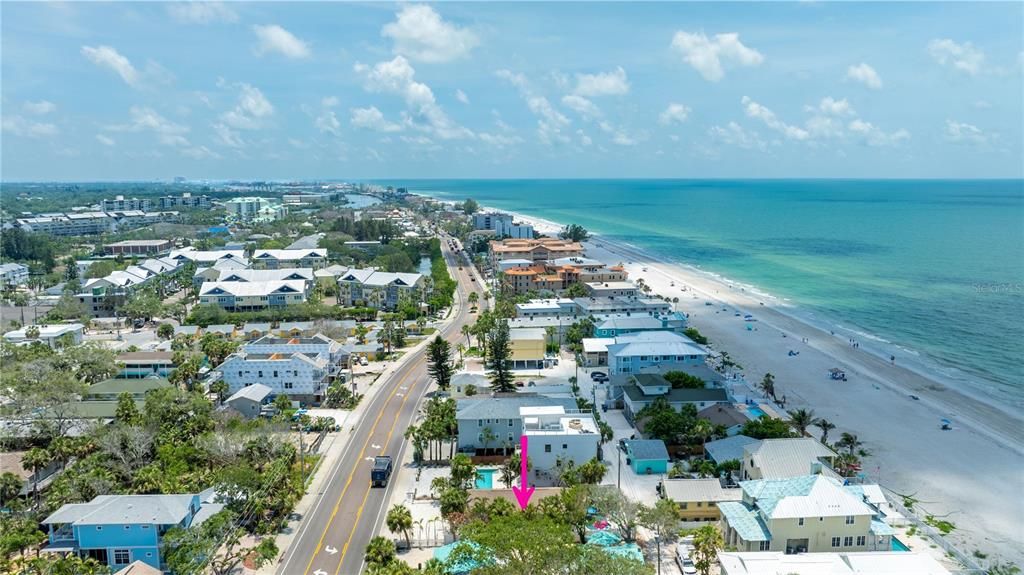 На продажу: $1,595,000 (0 спален, 0 ванн, 1250 Квадратных фут)