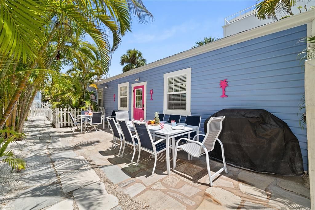 На продажу: $1,595,000 (0 спален, 0 ванн, 1250 Квадратных фут)