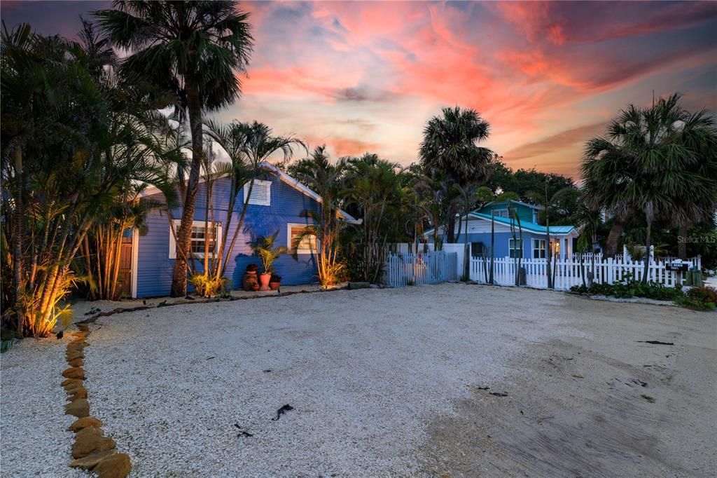 На продажу: $1,595,000 (0 спален, 0 ванн, 1250 Квадратных фут)