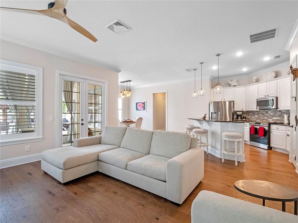 待售: $1,325,000 (4 贝兹, 3 浴室, 3068 平方英尺)