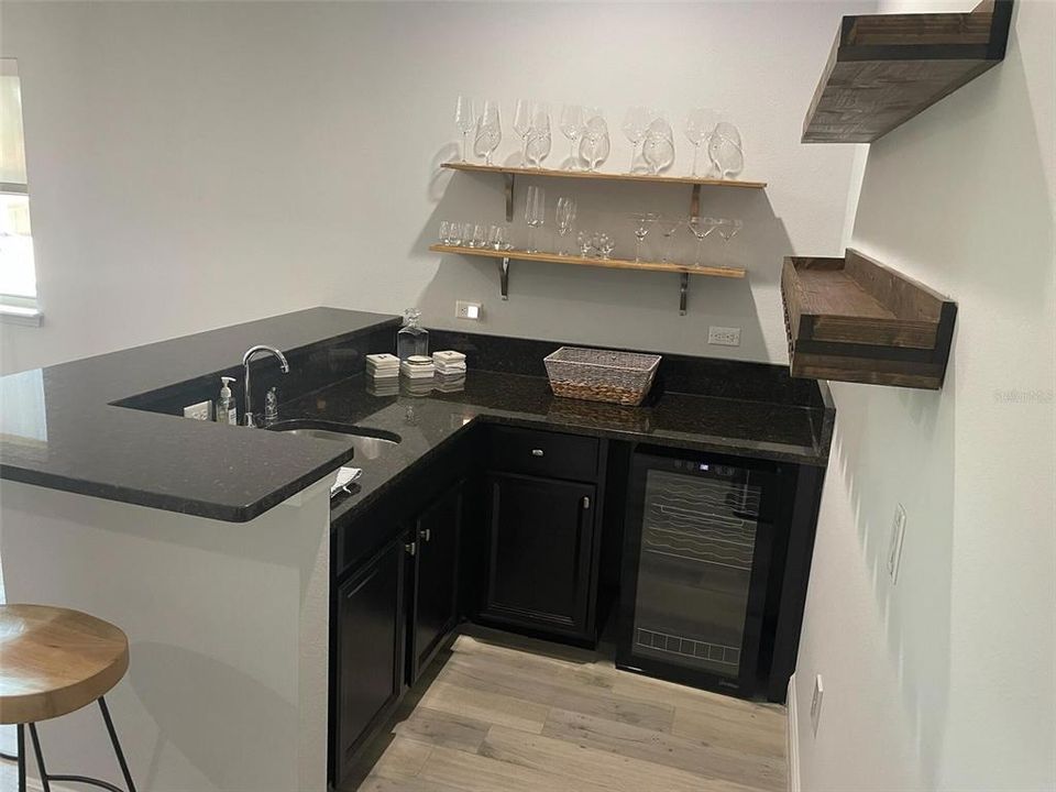 En Venta: $1,450,000 (5 camas, 5 baños, 4664 Pies cuadrados)