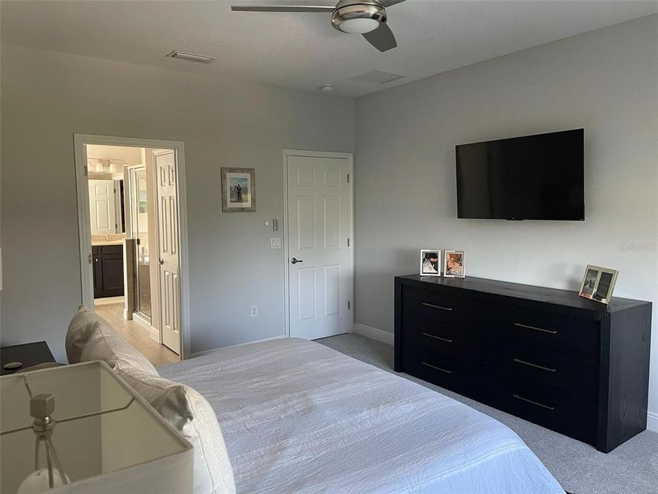 En Venta: $1,450,000 (5 camas, 5 baños, 4664 Pies cuadrados)