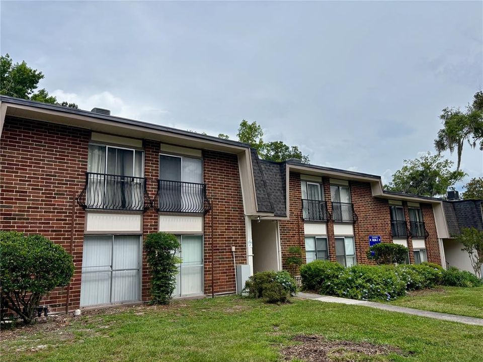 Vendido Recientemente: $80,000 (1 camas, 1 baños, 574 Pies cuadrados)