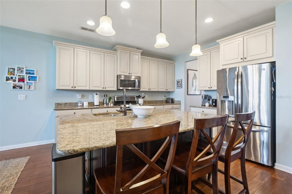 For Sale: $615,000 (4 beds, 3 baths, 2849 Square Feet)