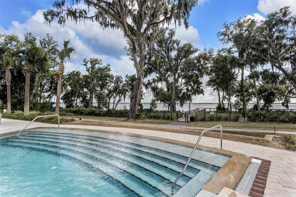 For Sale: $615,000 (4 beds, 3 baths, 2849 Square Feet)