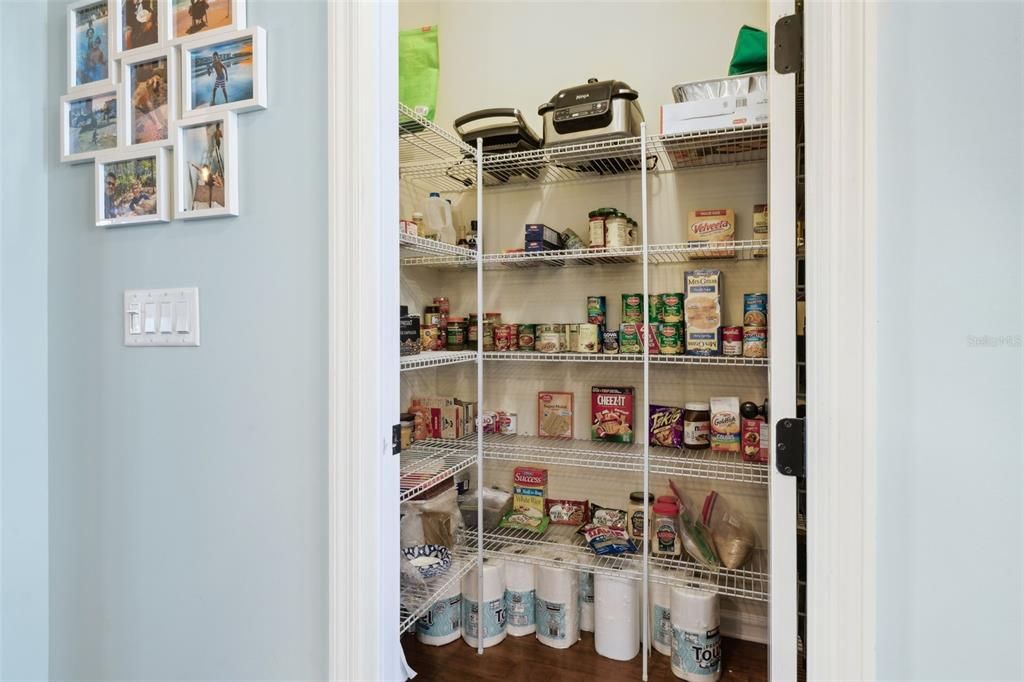 For Sale: $615,000 (4 beds, 3 baths, 2849 Square Feet)