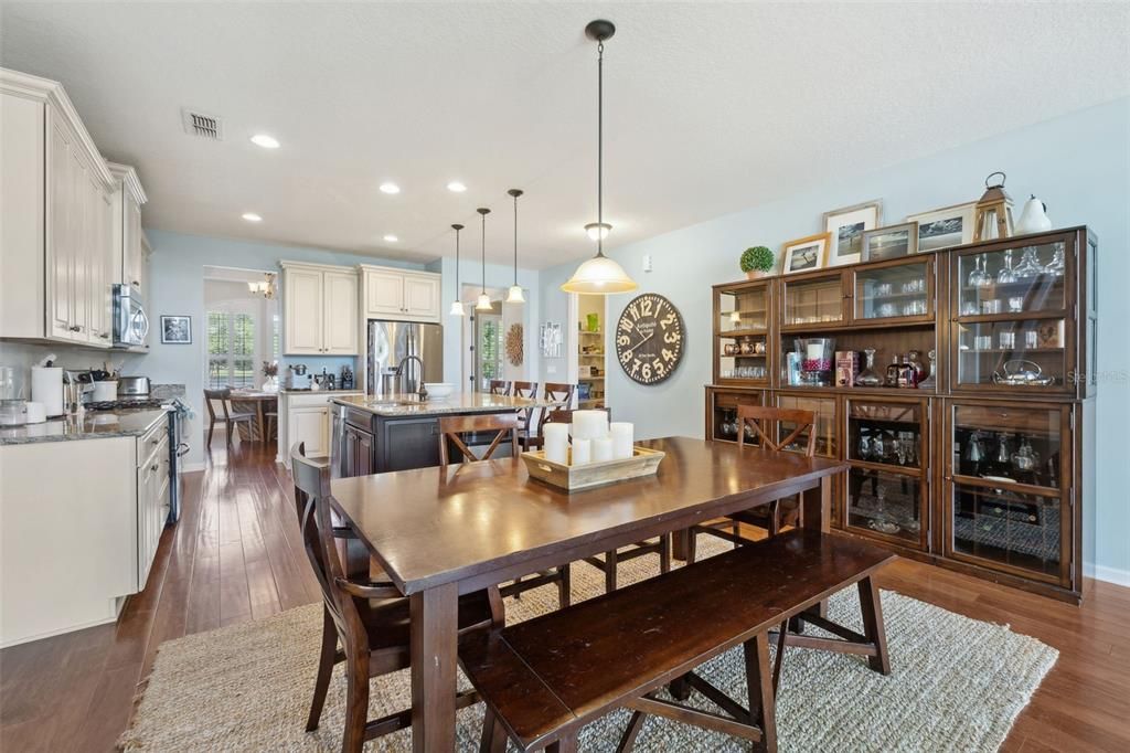 For Sale: $615,000 (4 beds, 3 baths, 2849 Square Feet)