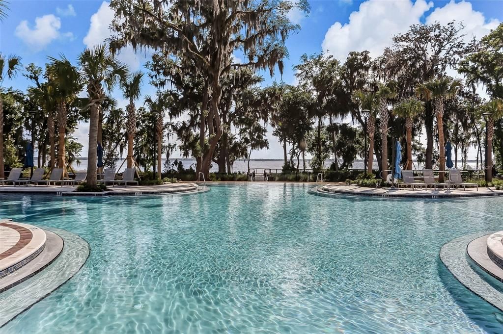 For Sale: $615,000 (4 beds, 3 baths, 2849 Square Feet)