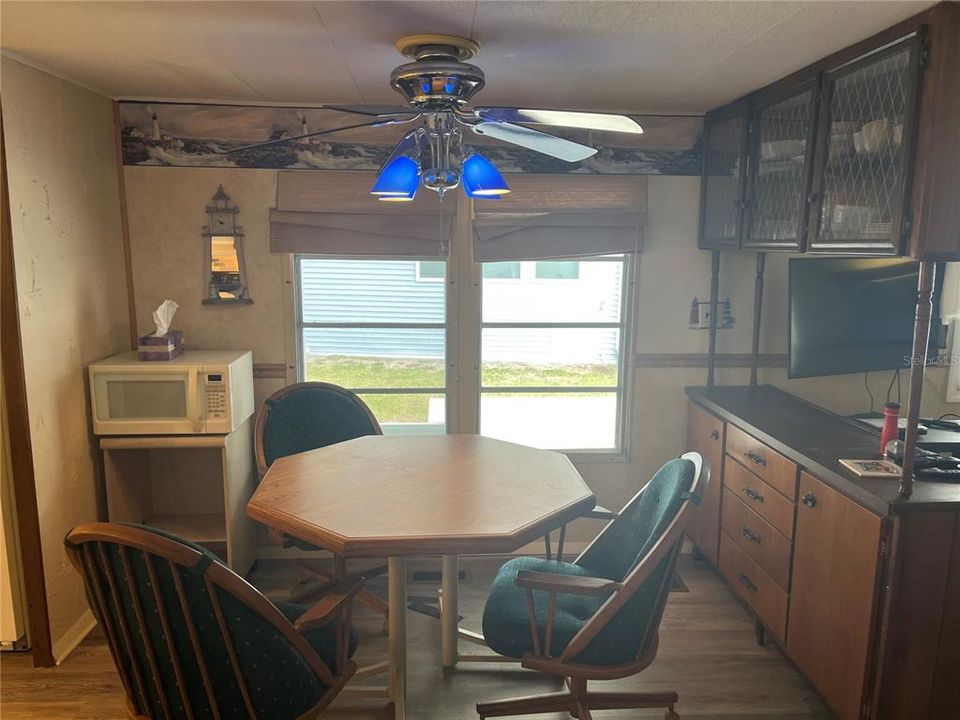 En Venta: $99,900 (2 camas, 2 baños, 695 Pies cuadrados)